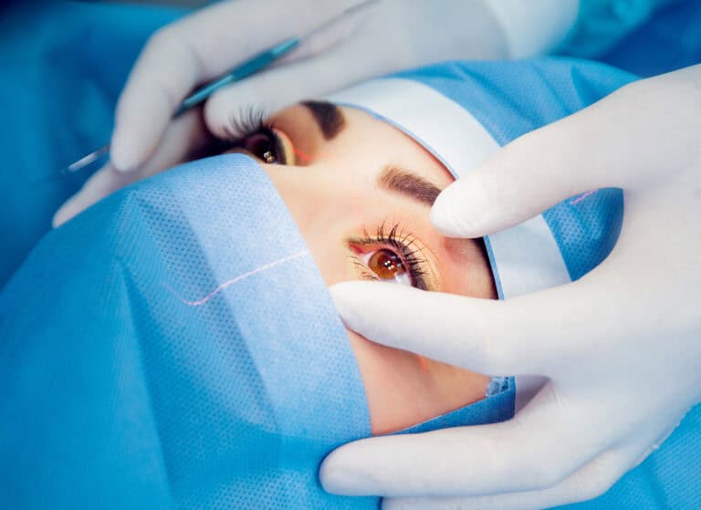 12 ways to prepare for cataract surgery (according to a doctor)