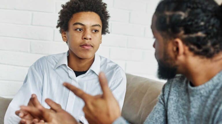 A teen says his dad is forcing medicine, and the internet saw a bigger family problem