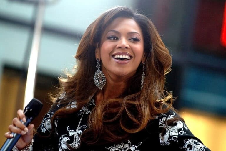 13 Black American billionaires who built fortunes from the ground up