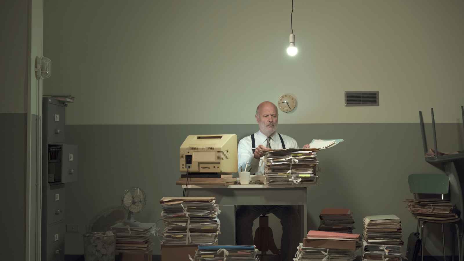 12 Disappearing Jobs Baby Boomers Saw as Stable Career Paths