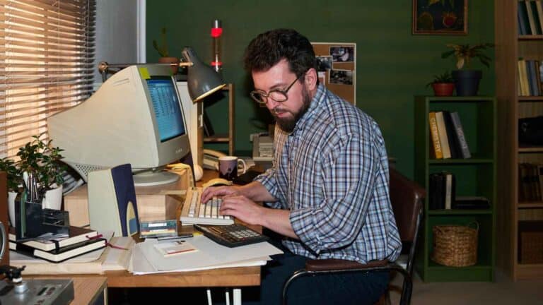 12 Disappearing Jobs Baby Boomers Saw as Stable Career Paths