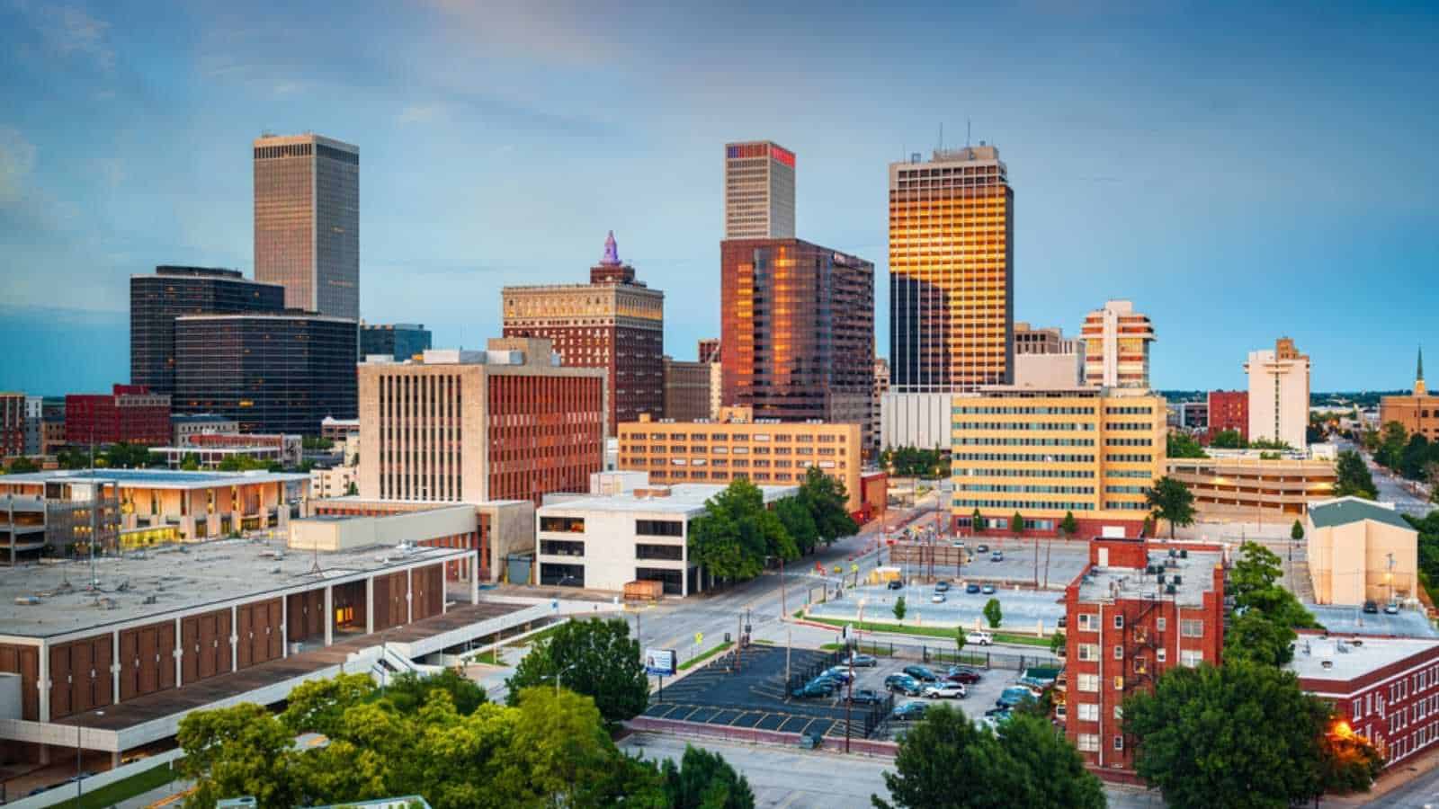 states Texans are moving to when they leave the Lone Star State