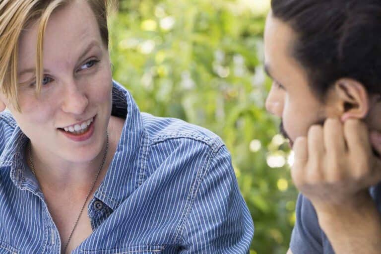 13 habits emotionally intelligent people avoid at all costs 