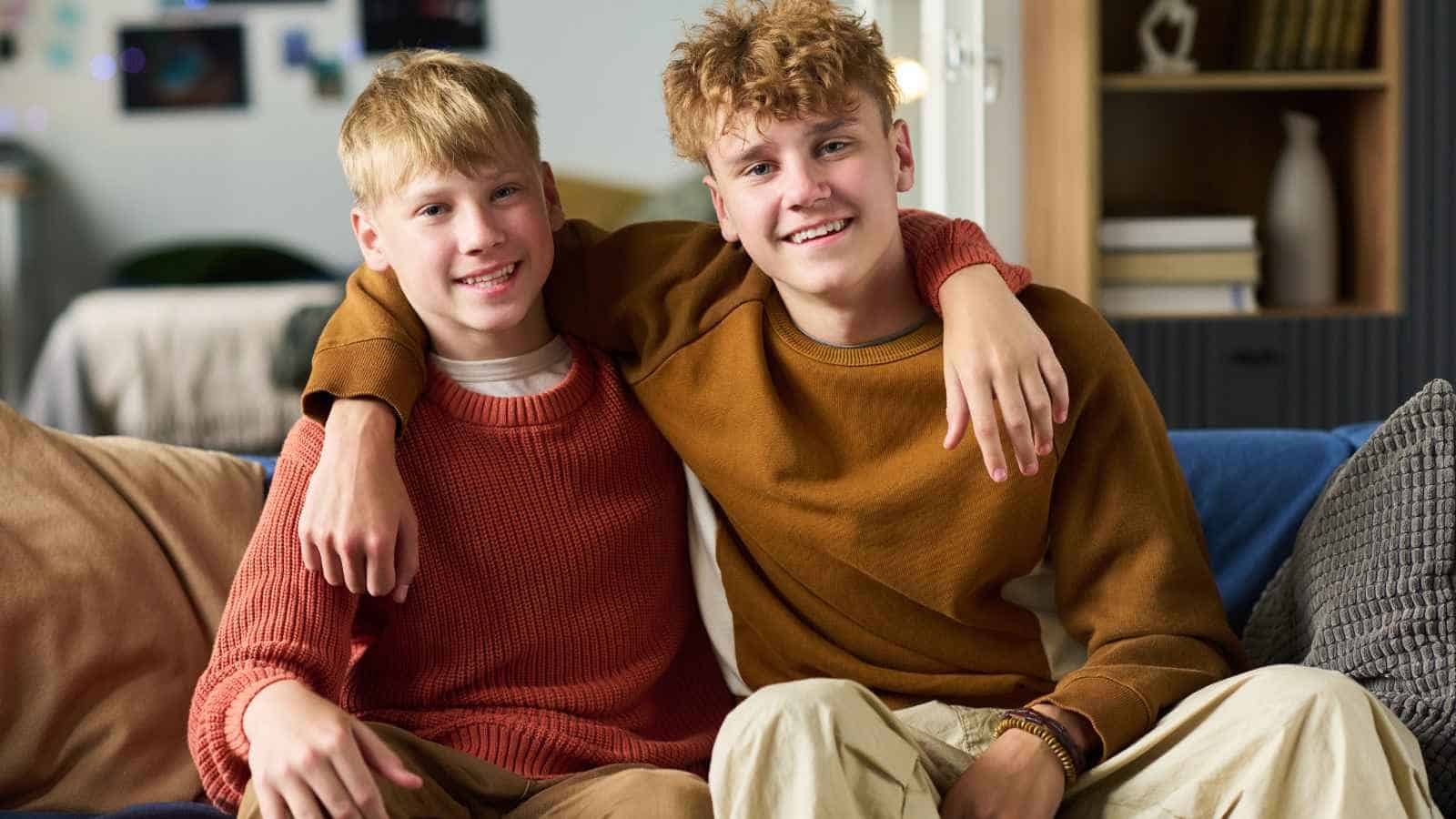 How parents handle it when kids’ friends join dinner unexpectedly