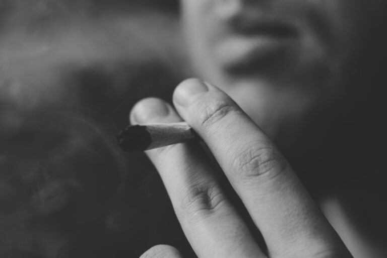 man smoking.cendeced via 123rf